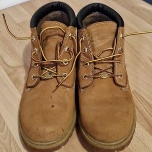Timberland nubuck hiking boots